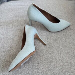 Women's Pointed Toe Stiletto Pumps in Light Mint